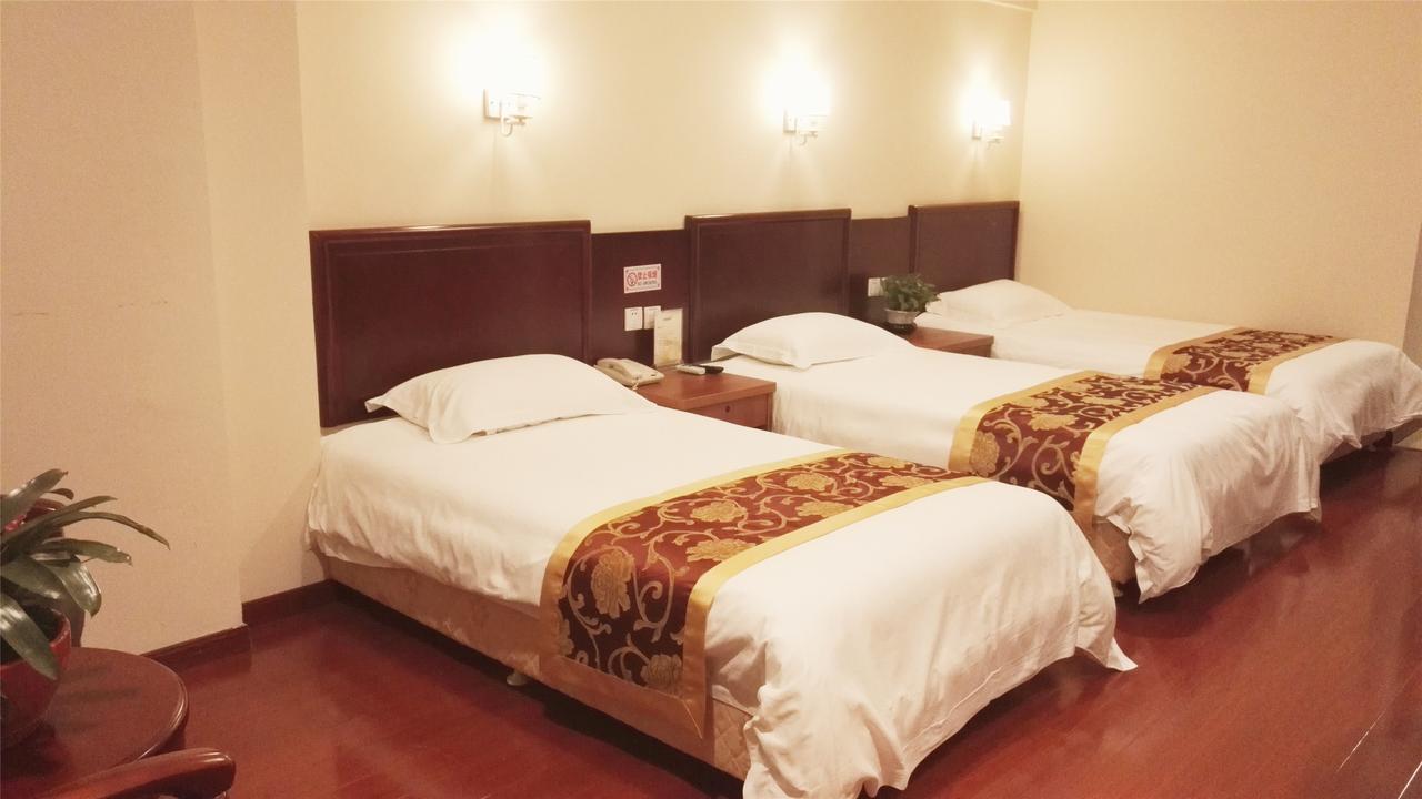 GreenTree Inn Huanggang Qichun County Ouyada Square Express Hotel Bagian luar foto