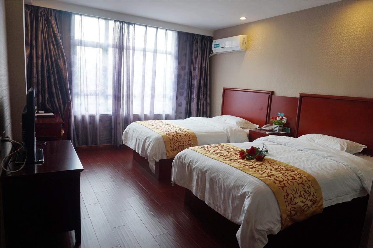 GreenTree Inn Huanggang Qichun County Ouyada Square Express Hotel Bagian luar foto
